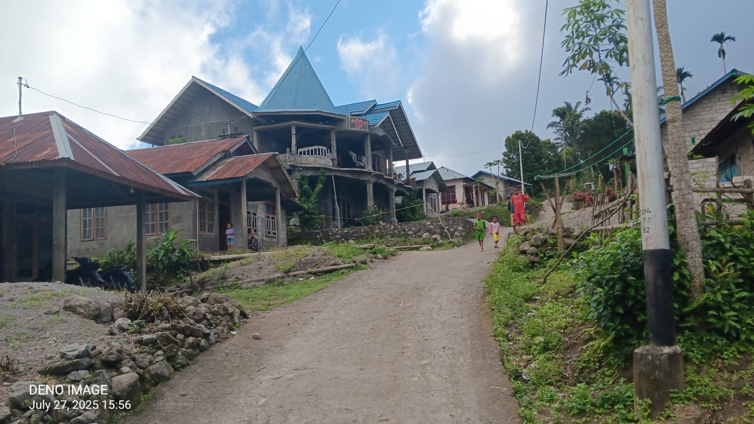 Sambutan Kepala Desa Paumali